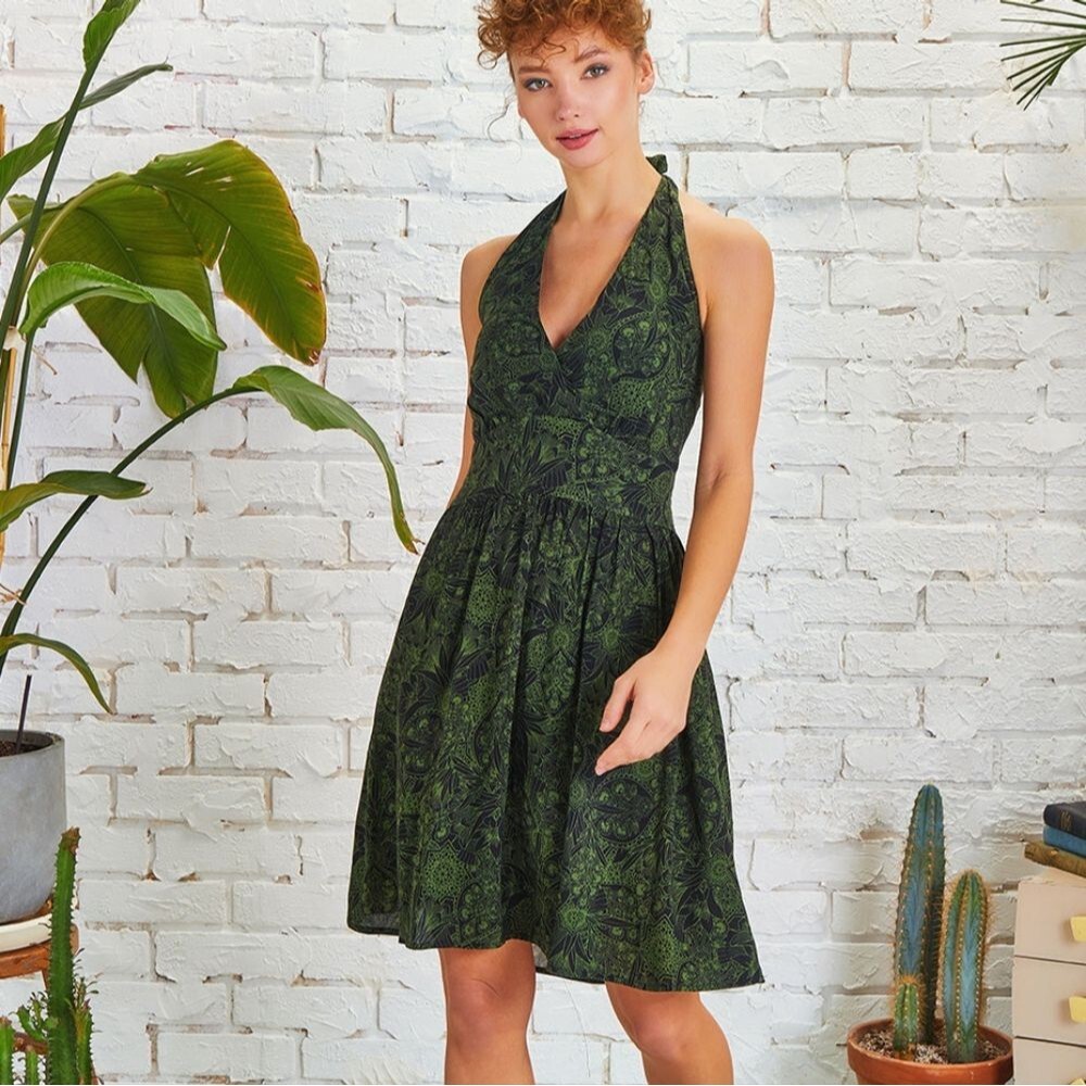 Los Banditos V-Neck Halter Tie Neck Boho Skater Dress Green Floral L/XL NWT